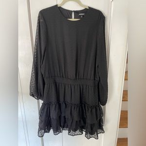 Black long sleeved party dress Express XL